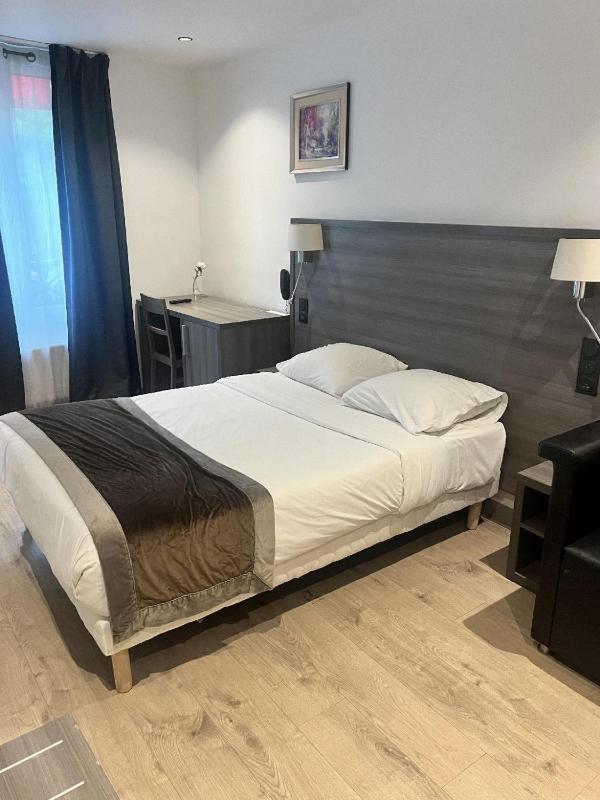 Single Room image 1