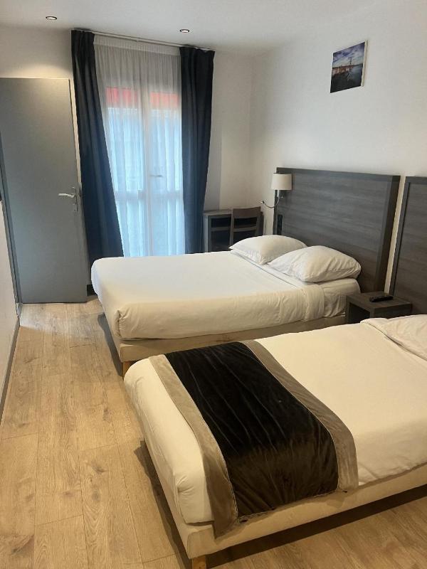Triple Room image 4