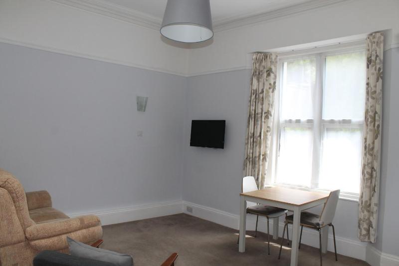 Clydesdale Apartments - image 15
