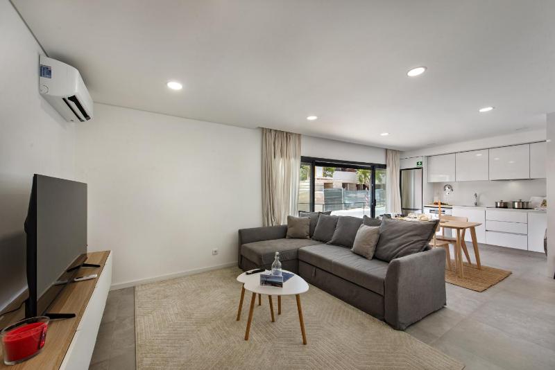 Sunny Apartments - image 8