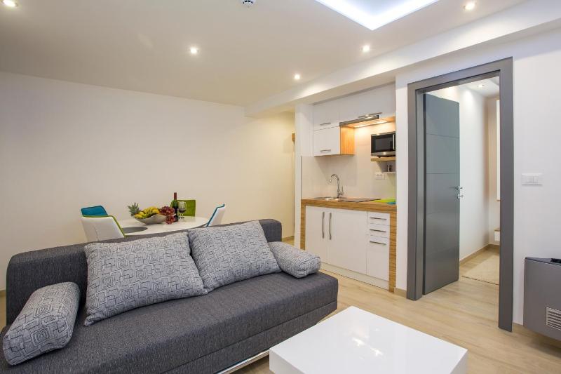 Apartment - Ground Floor image 4
