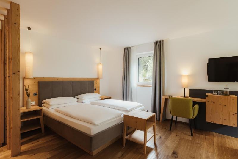 Triple Room image 1