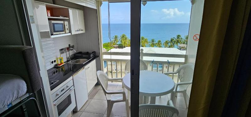 Appartement avec piscine au Diamant 23 m² - image 8