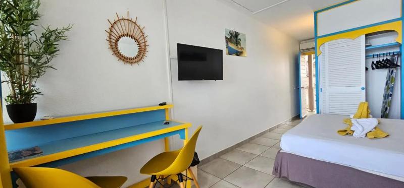 Appartement avec piscine au Diamant 23 m² - image 9