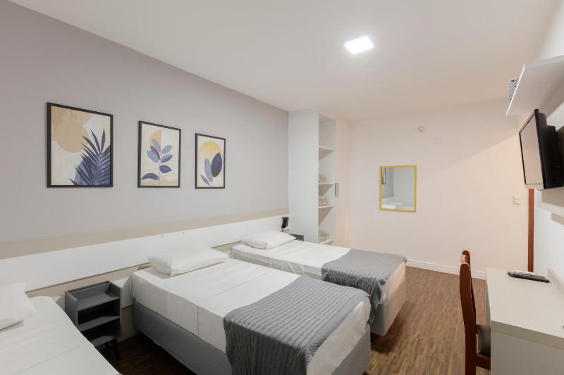 Cardim Plaza Hotel - image 19