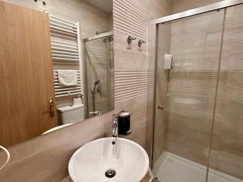 Quadruple Room image 1