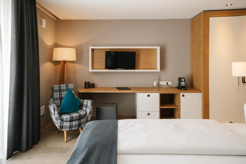 Junior Chalet image 1