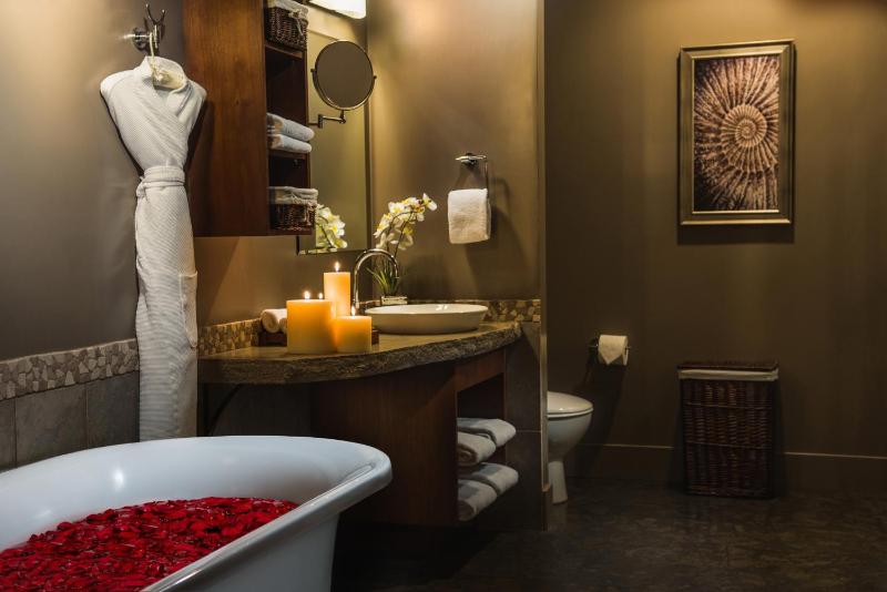 Bellstar at Solara Resort - image 4
