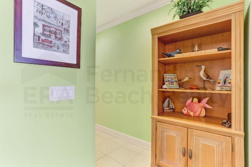 241 S Fletcher Ave - image 14