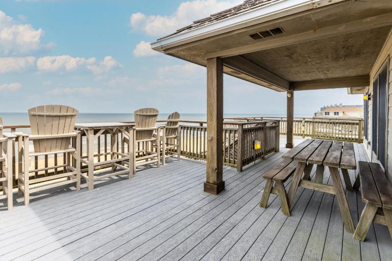 SCR3B - Seas the View (formerly Scrimshaw Penthouse) - image 19