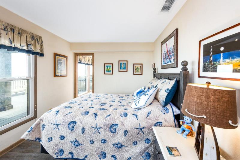 SCR3B - Seas the View (formerly Scrimshaw Penthouse) - image 18