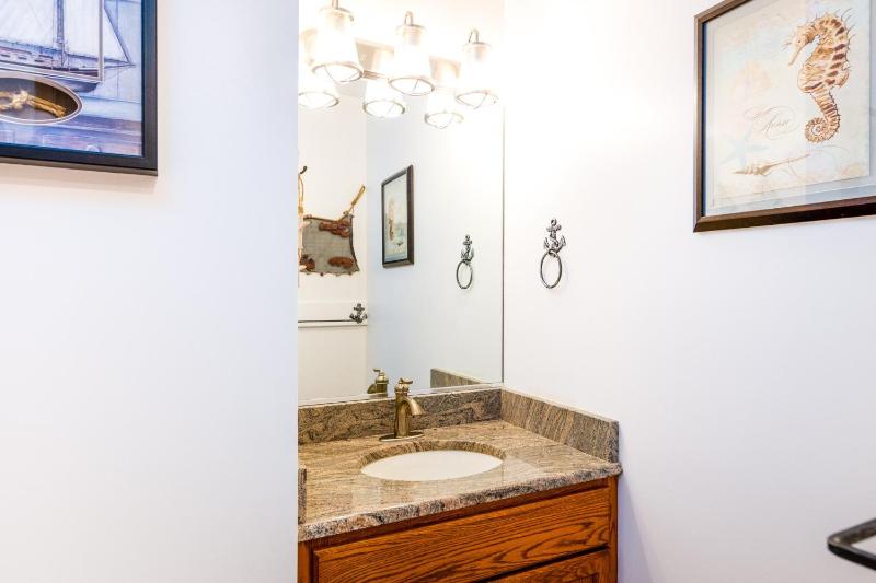 SCR3B - Seas the View (formerly Scrimshaw Penthouse) - image 4
