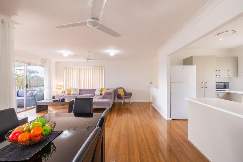 The Wreck Room 6 Flannel Flower Fairway - fantastic house filled with activities for all - image 5