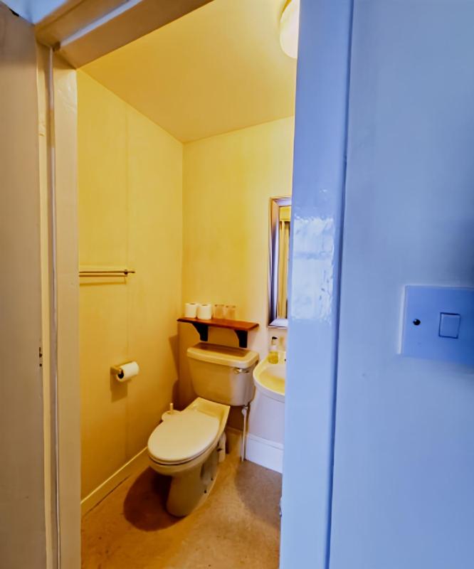 Double Room 1 image 4