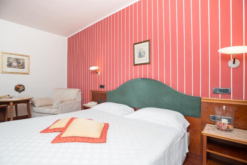 Triple Room image 1