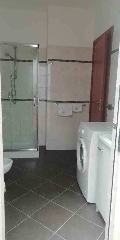 One-Bedroom Apartment image 3