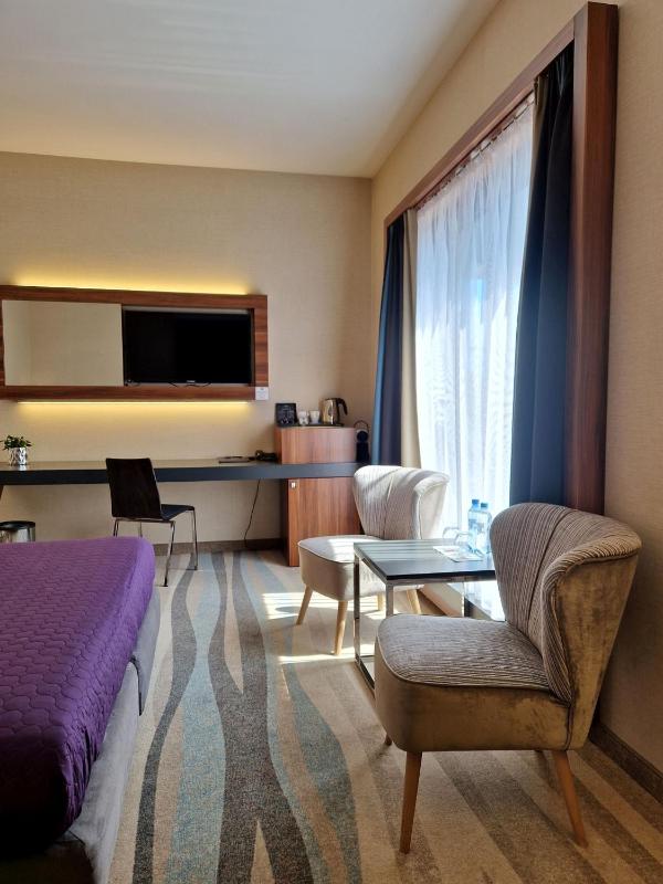 Superior Double Room image 2