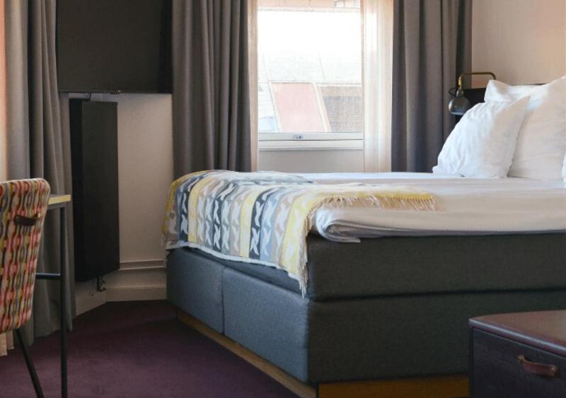 Superior Double Room image 3