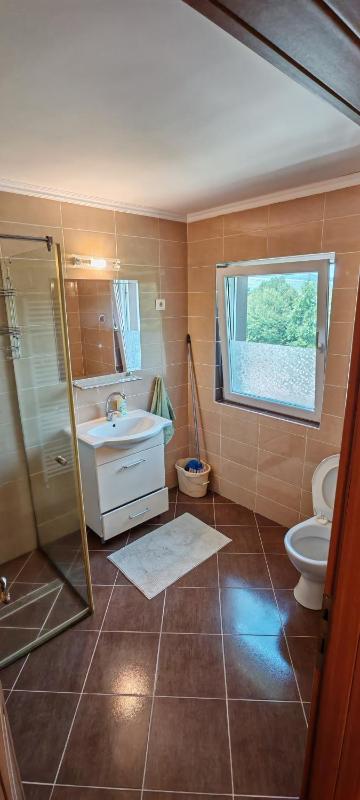 Double Room image 3
