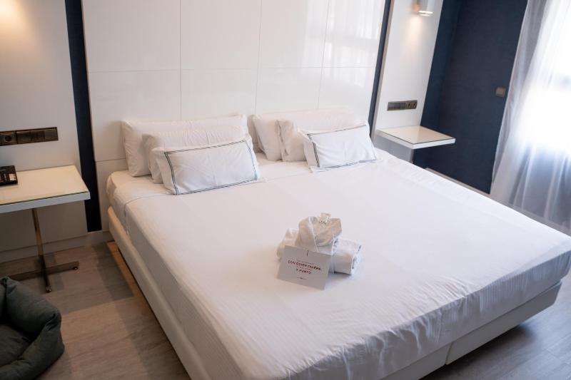 Premium Room image 1