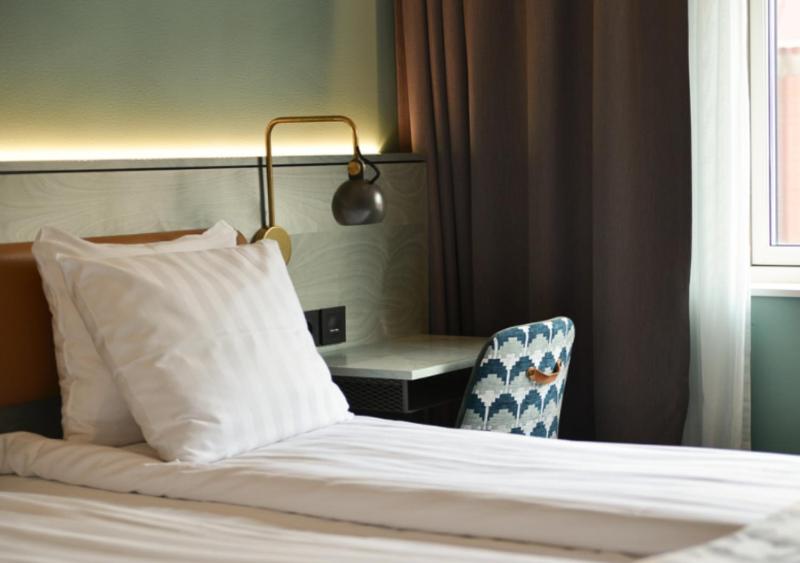 Compact Double Room image 1