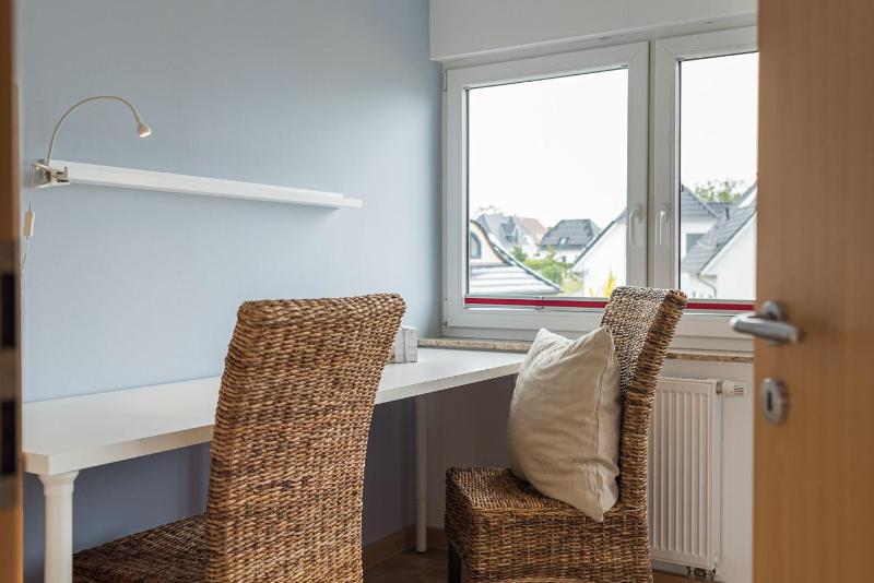 Two-Bedroom House image 4