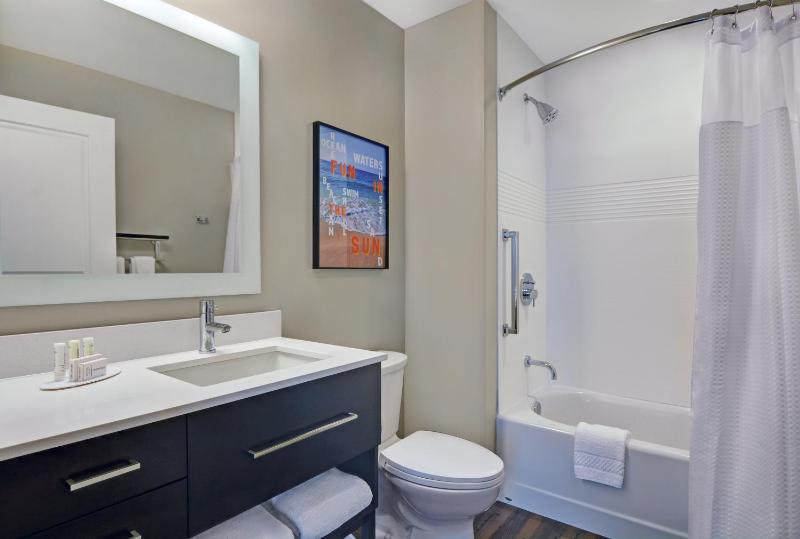 TownePlace Suites by Marriott Sarasota/Bradenton West - image 20