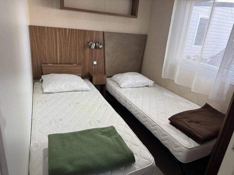 HOLIDAYLAND CAMPING LA FALAISE 4* MOBIL HOME LUXE 40 M2 Climatisé - image 4