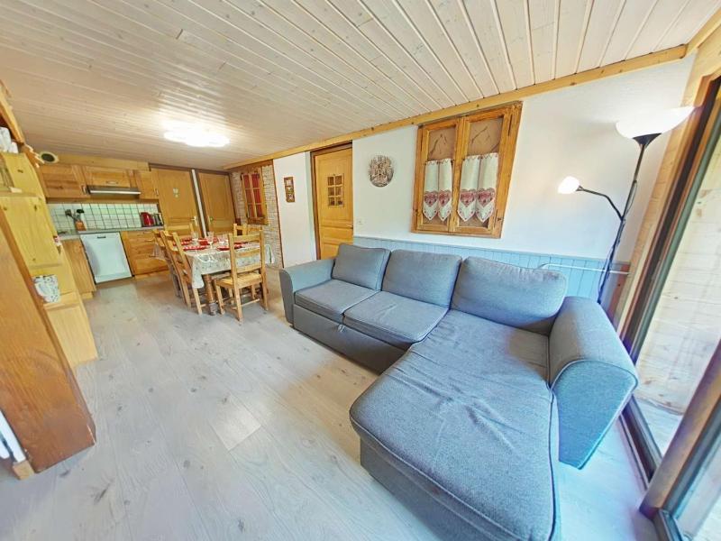 Appartement cosy 6 personnes avec grande terrasse et parking près des activités - FR-1-241-181 - image 9