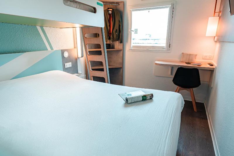 Triple Room image 3