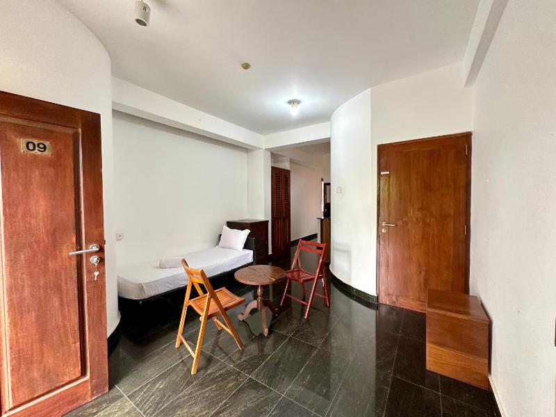 Merit Hotel Anuradhapura - image 17