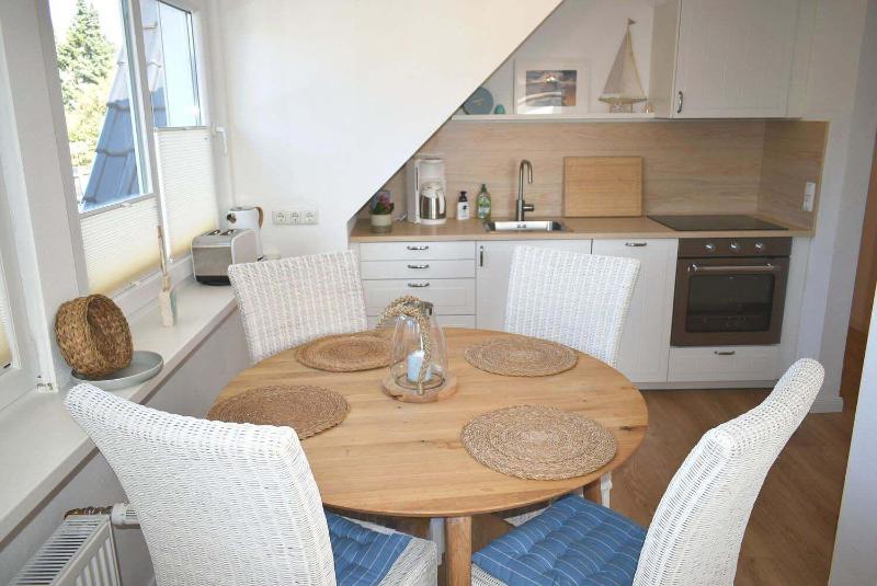 Fischerhus Ferienwohnung Deck 2 - image 14