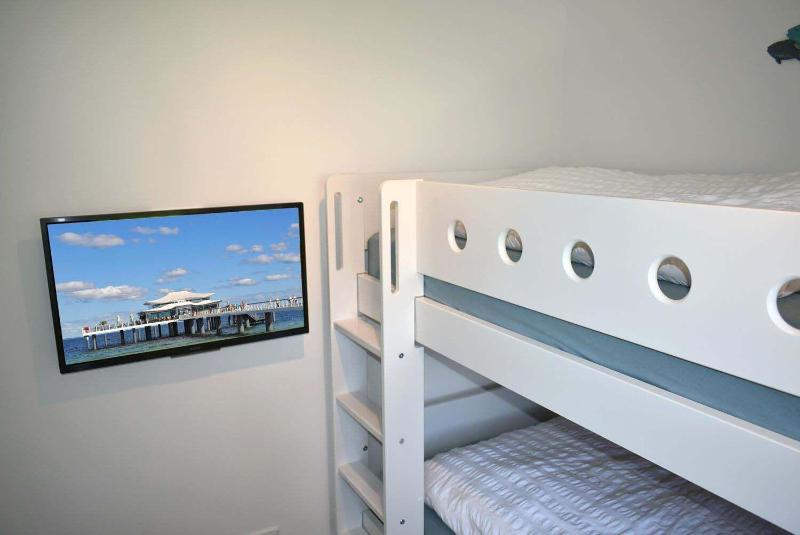 Fischerhus Ferienwohnung Deck 1 - image 3