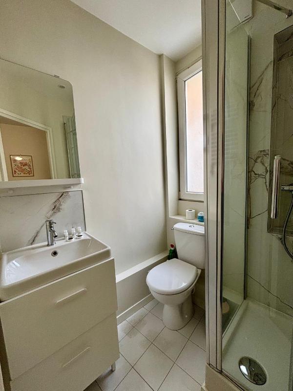 Appartement Commerce Tour Eiffel - image 11