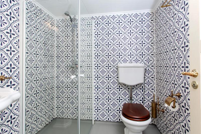Double Room image 3