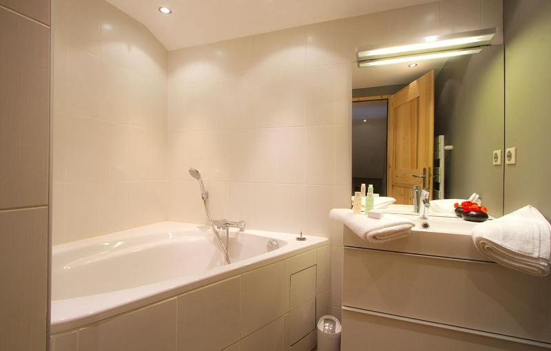 Chalet Gilda by Leavetown Vacations - image 9