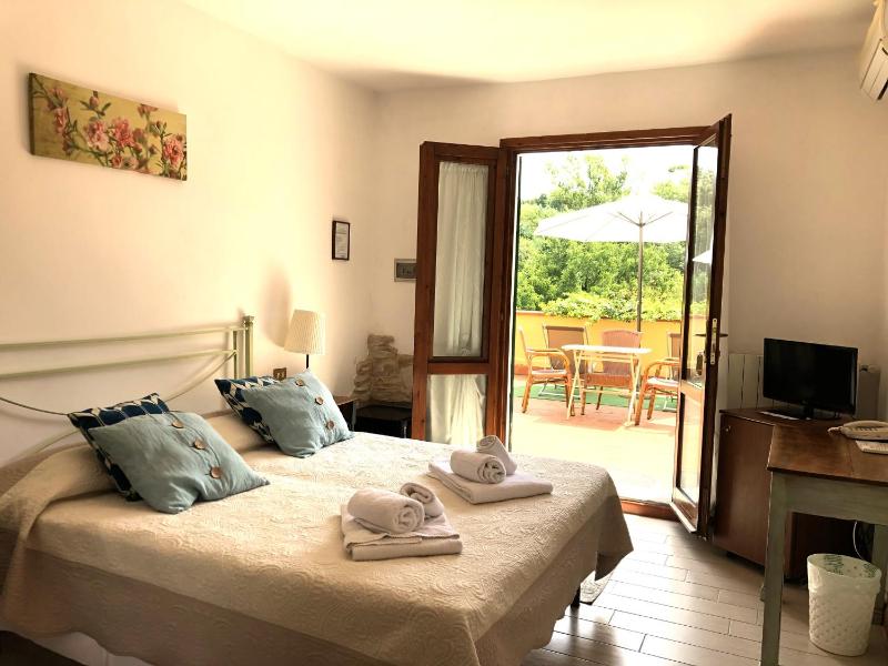 Superior Double Room image 2