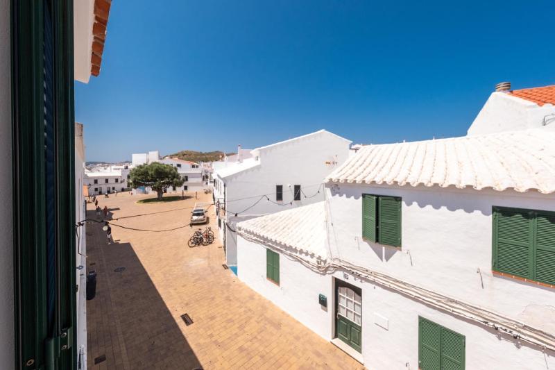 Apartment with Pool View  image 2