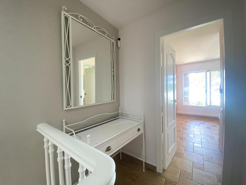 Th29 Deluxe beachfront apartment in Tamarit - image 24