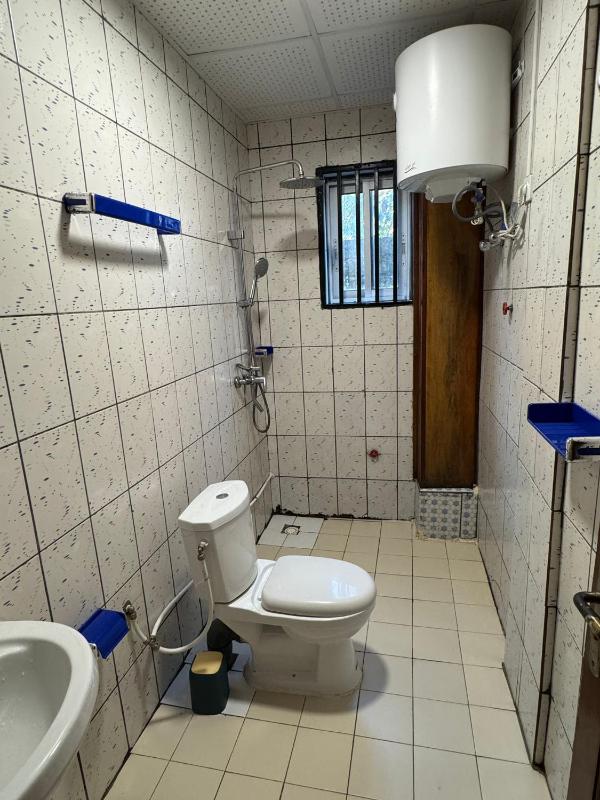 Appartement Meublé a Bonamoussadi - image 11
