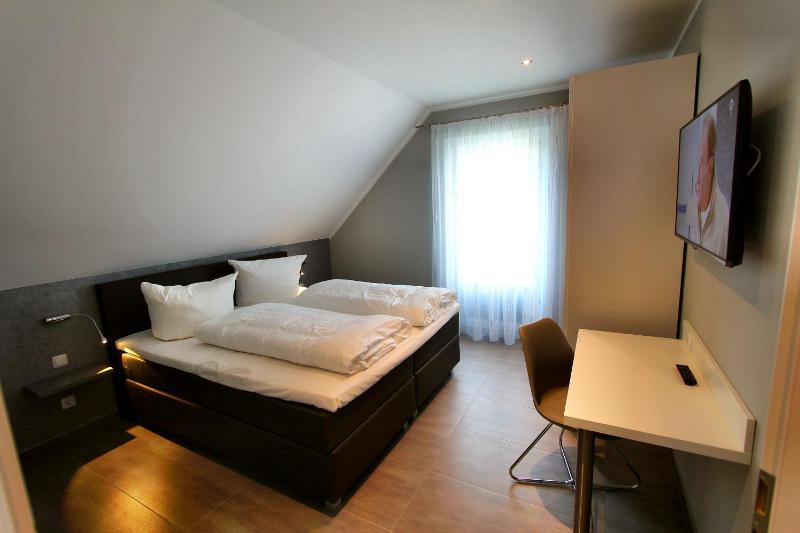 Three-Bedroom House image 3