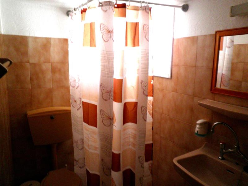 Quadruple Room image 3
