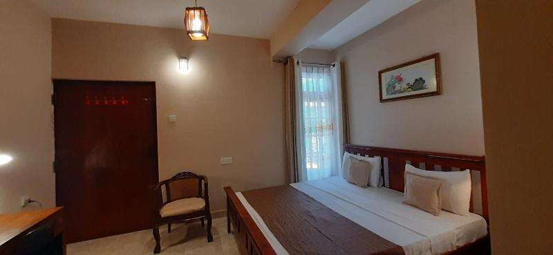 Kandy Bliss Lounge - image 7
