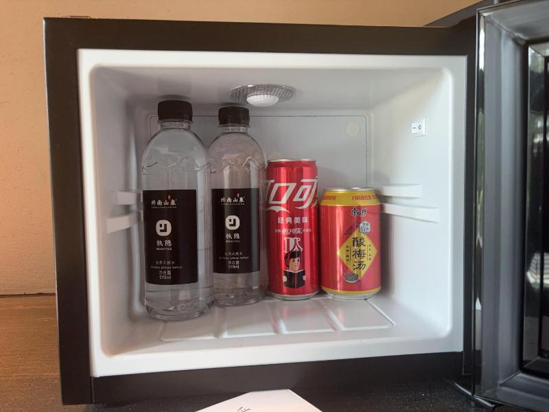 西安大雁塔执隐庭院酒店 - image 2