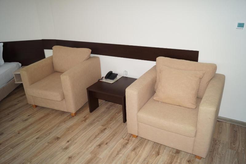 Single Room image 1