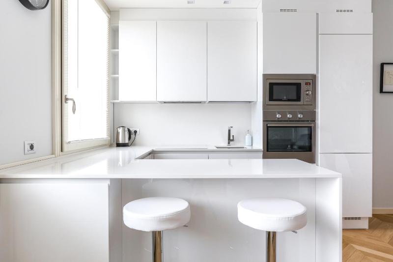 Two-Bedroom Superior Apartment image 3