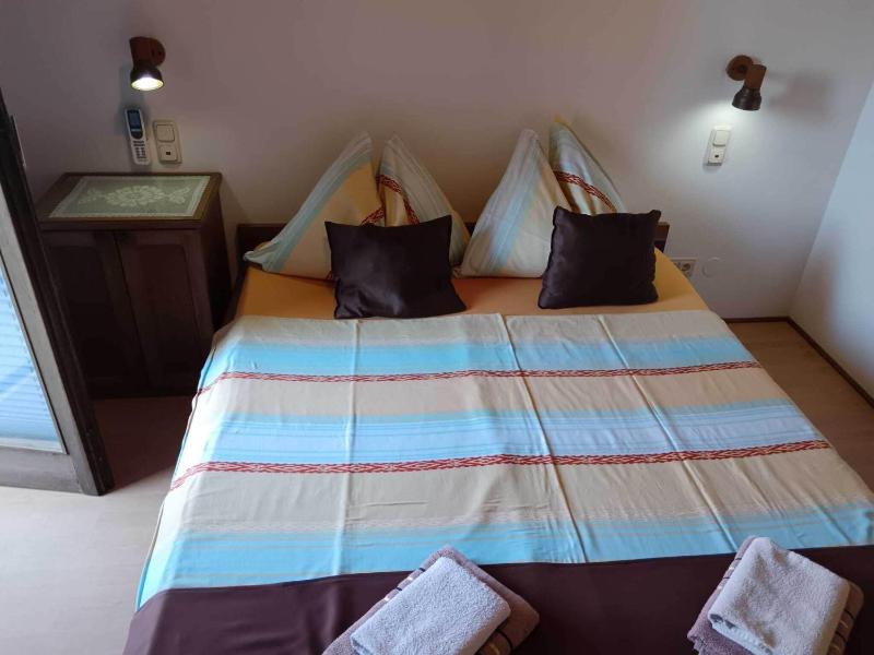Guest House Villa Daniel - Two Bedroom Apartment with Balcony - image 18