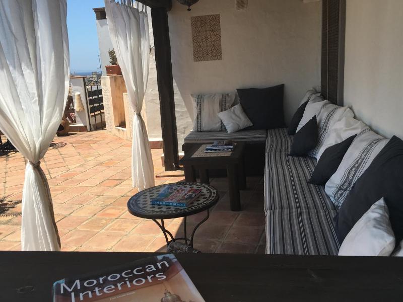 Darcilla Guest House - image 15