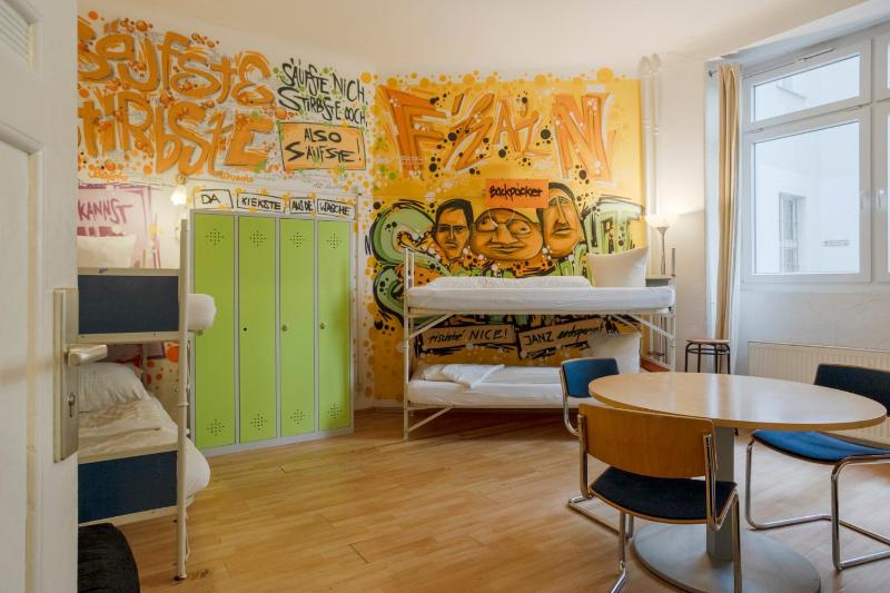 Bed in 4-Bed Dormitory Room image 4