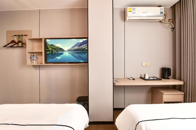 New Dynasty Hotel Guangzhou Tianhe District Chebei Subway Station Branch - image 11